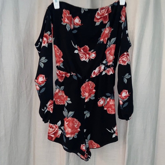 Romper - Picture 1 of 1